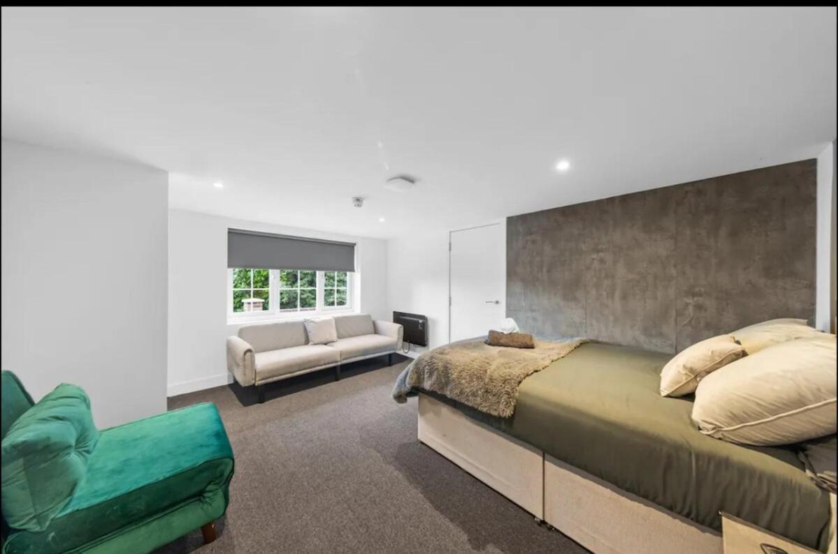 Apartment With En-suite And Hot-tub *