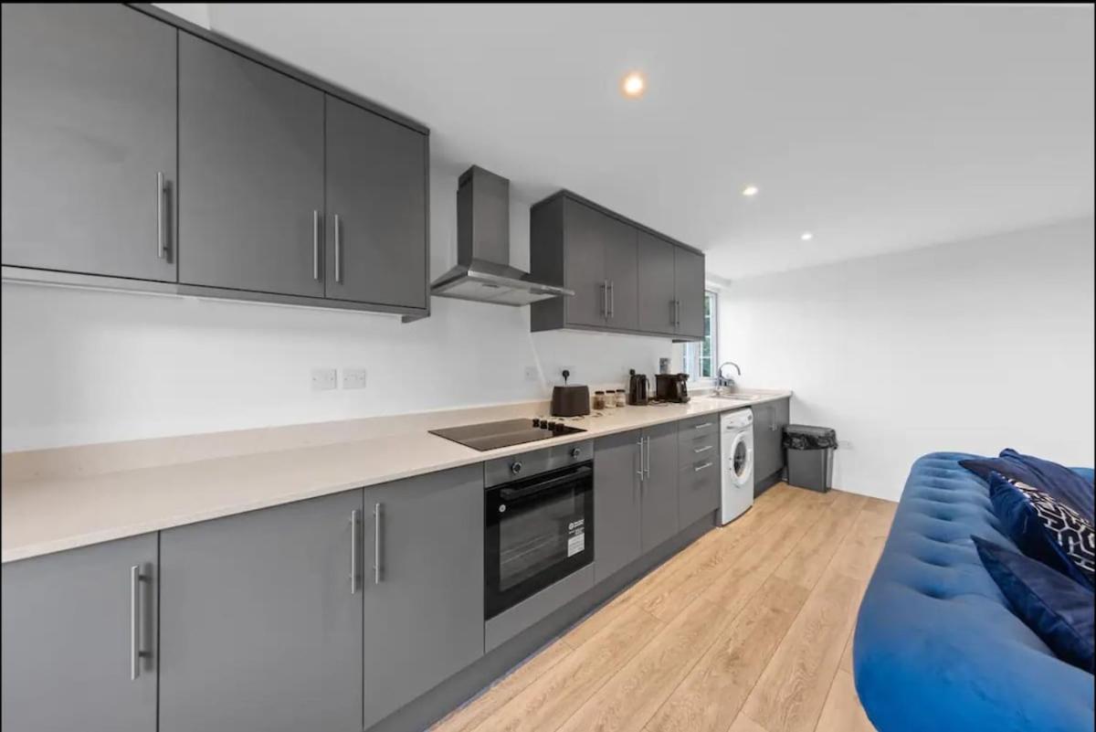 Apartment With En-suite And Hot-tub *