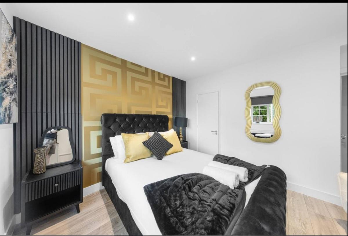 Apartment With En-suite And Hot-tub Canterbury
