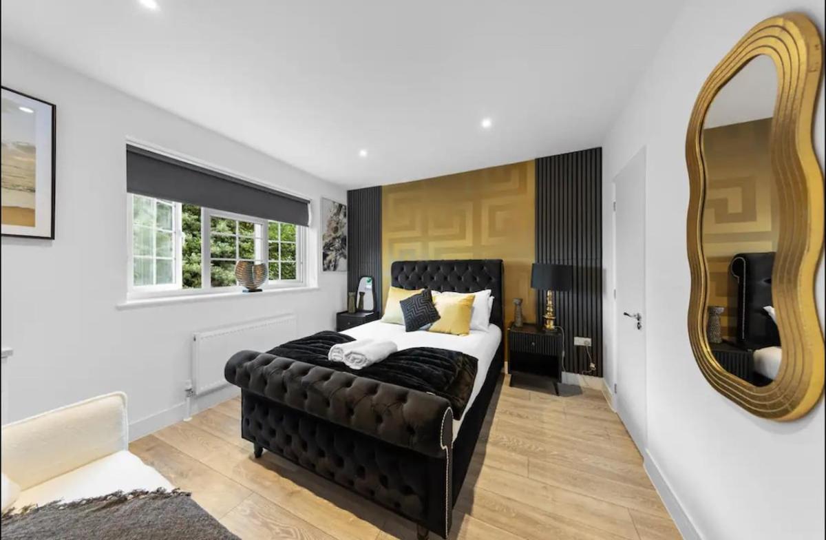 Apartment With En-suite And Hot-tub Canterbury